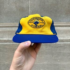 San Diego Chargers VTG 80s “Charger Power” NFL snapback trucker hat OSFA